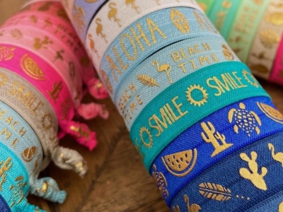 PLUS DE 100 000 BRACELETS !            